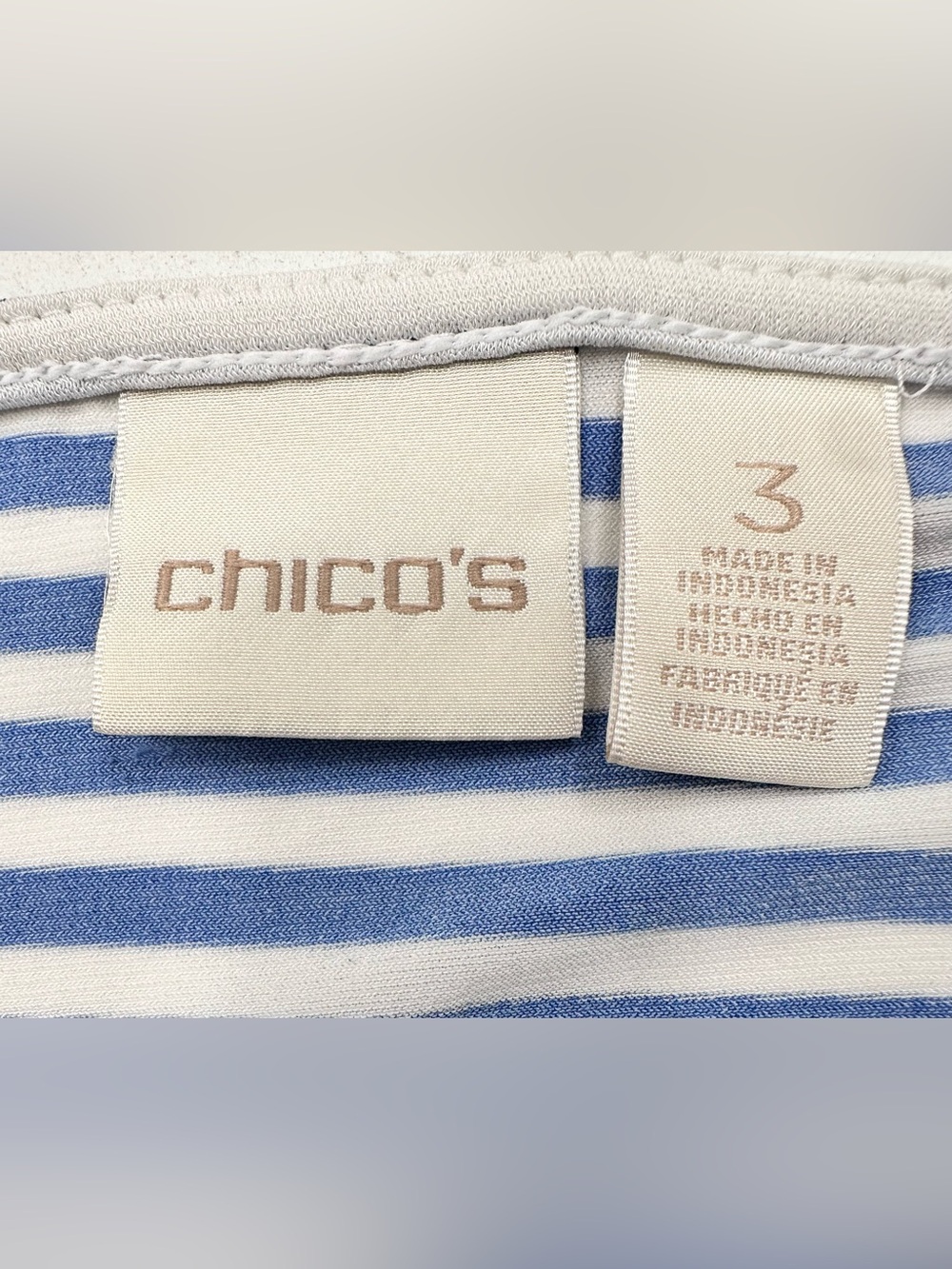 Chico's Blue and White Striped XL (3) Short Sleeve Stretch Keyhole Front Tunic - Picture 3 of 3